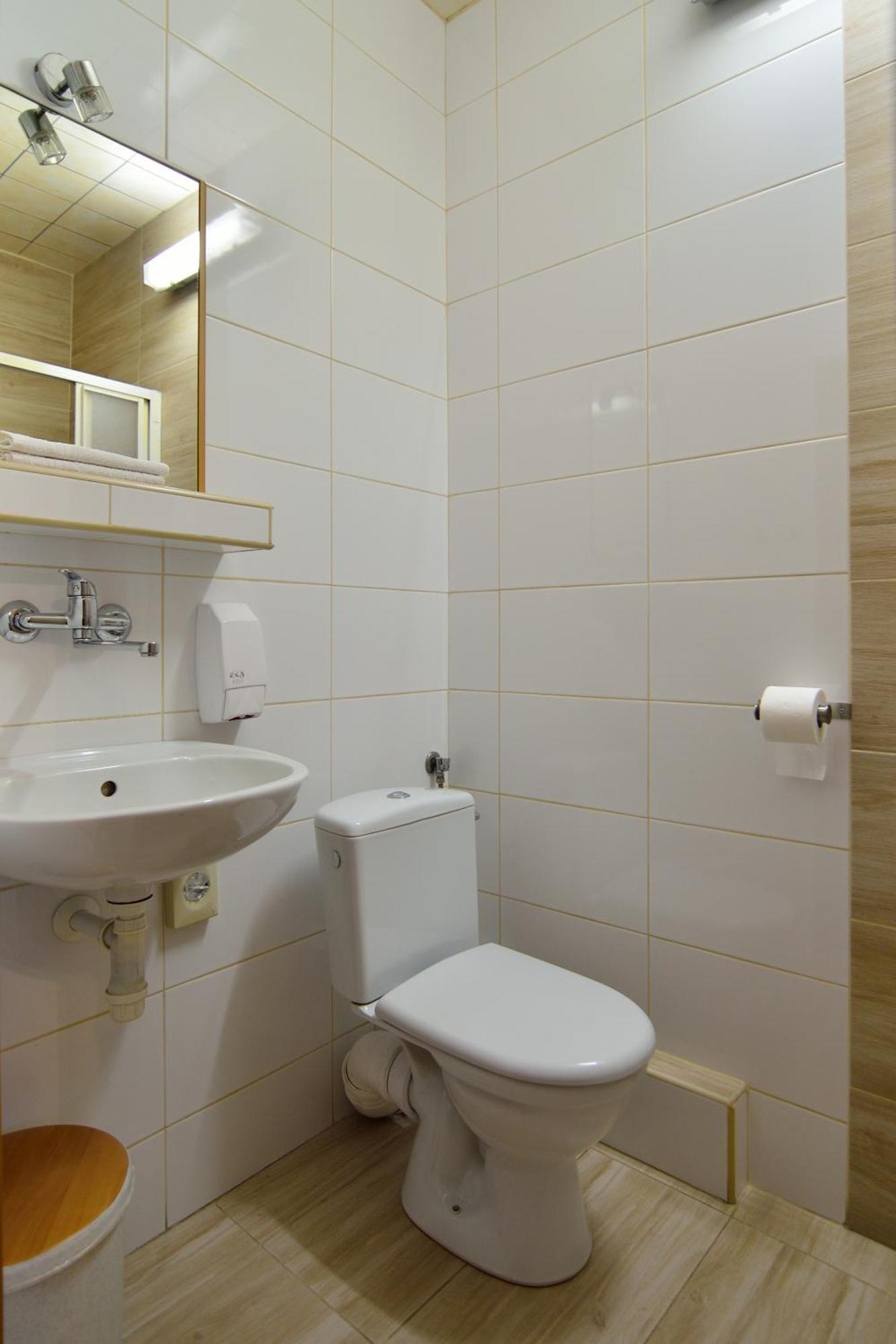 Hotel Gracja Kuznia Raciborska Dış mekan fotoğraf