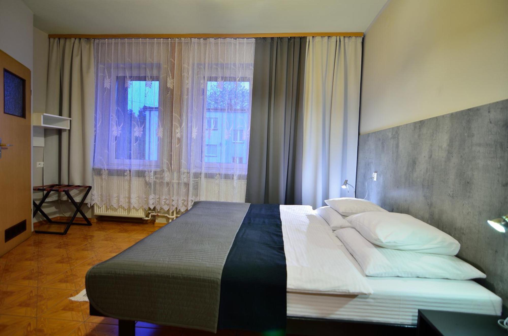 Hotel Gracja Kuznia Raciborska Dış mekan fotoğraf