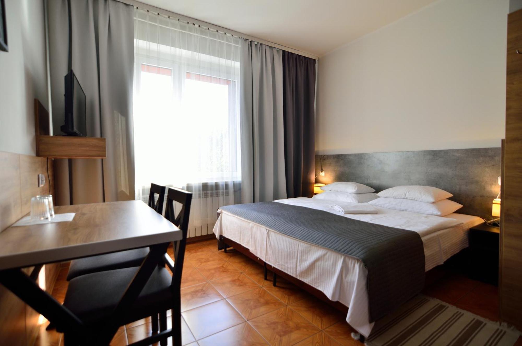 Hotel Gracja Kuznia Raciborska Dış mekan fotoğraf
